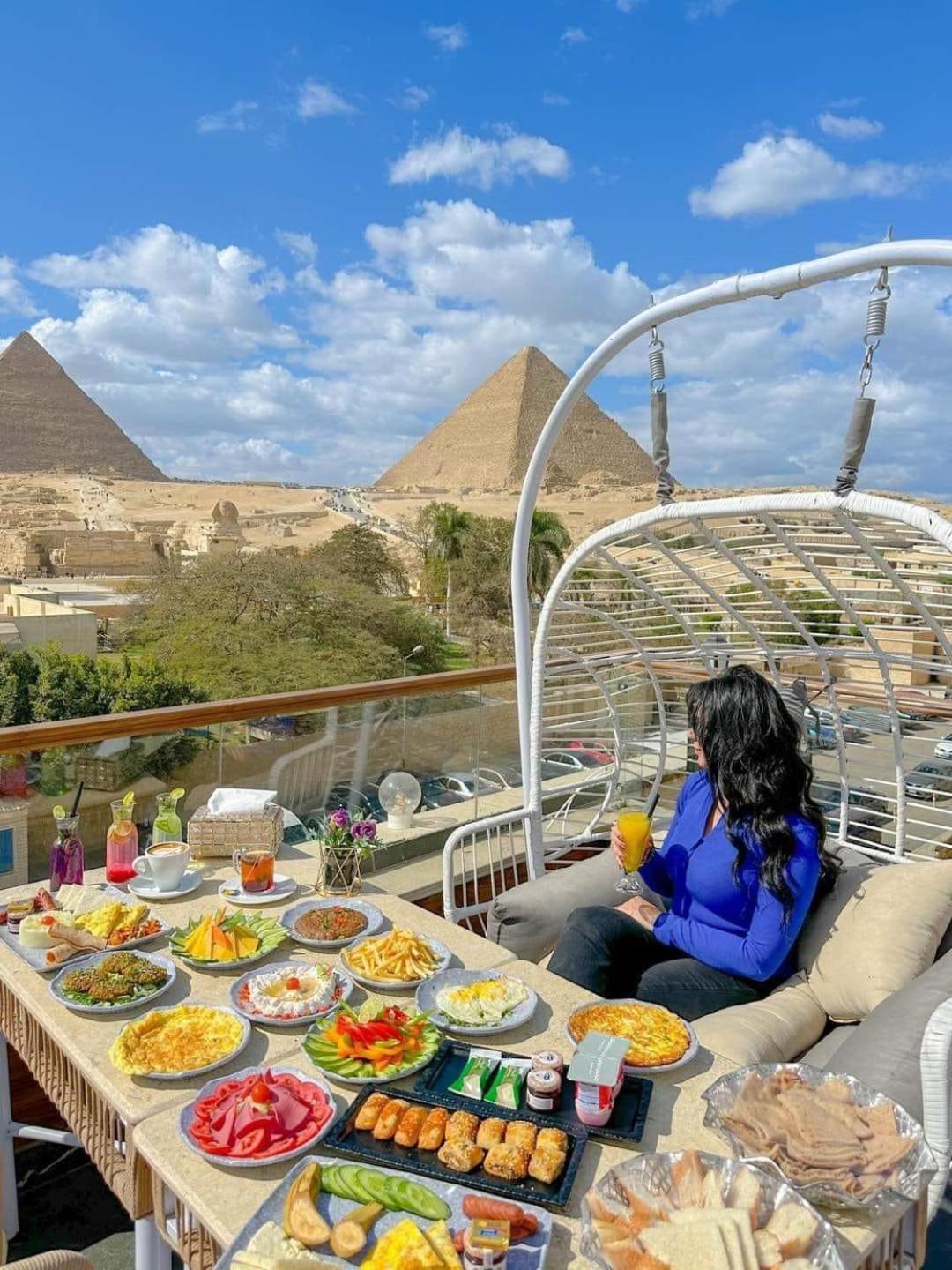Tree Lounge Pyramids View Inn , Sphinx Giza Каир Экстерьер фото