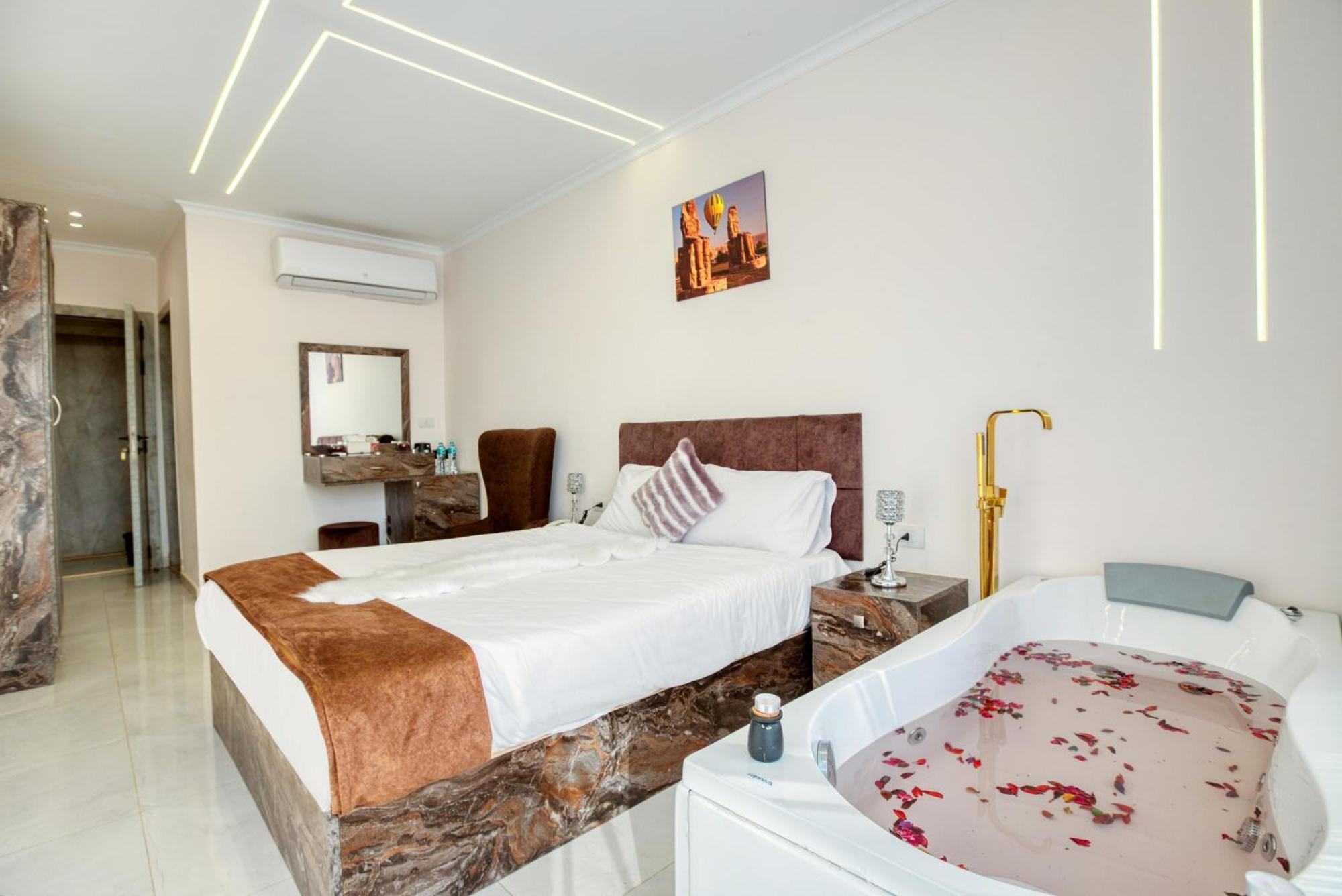 Tree Lounge Pyramids View Inn , Sphinx Giza Kafrat al Jabal Экстерьер фото